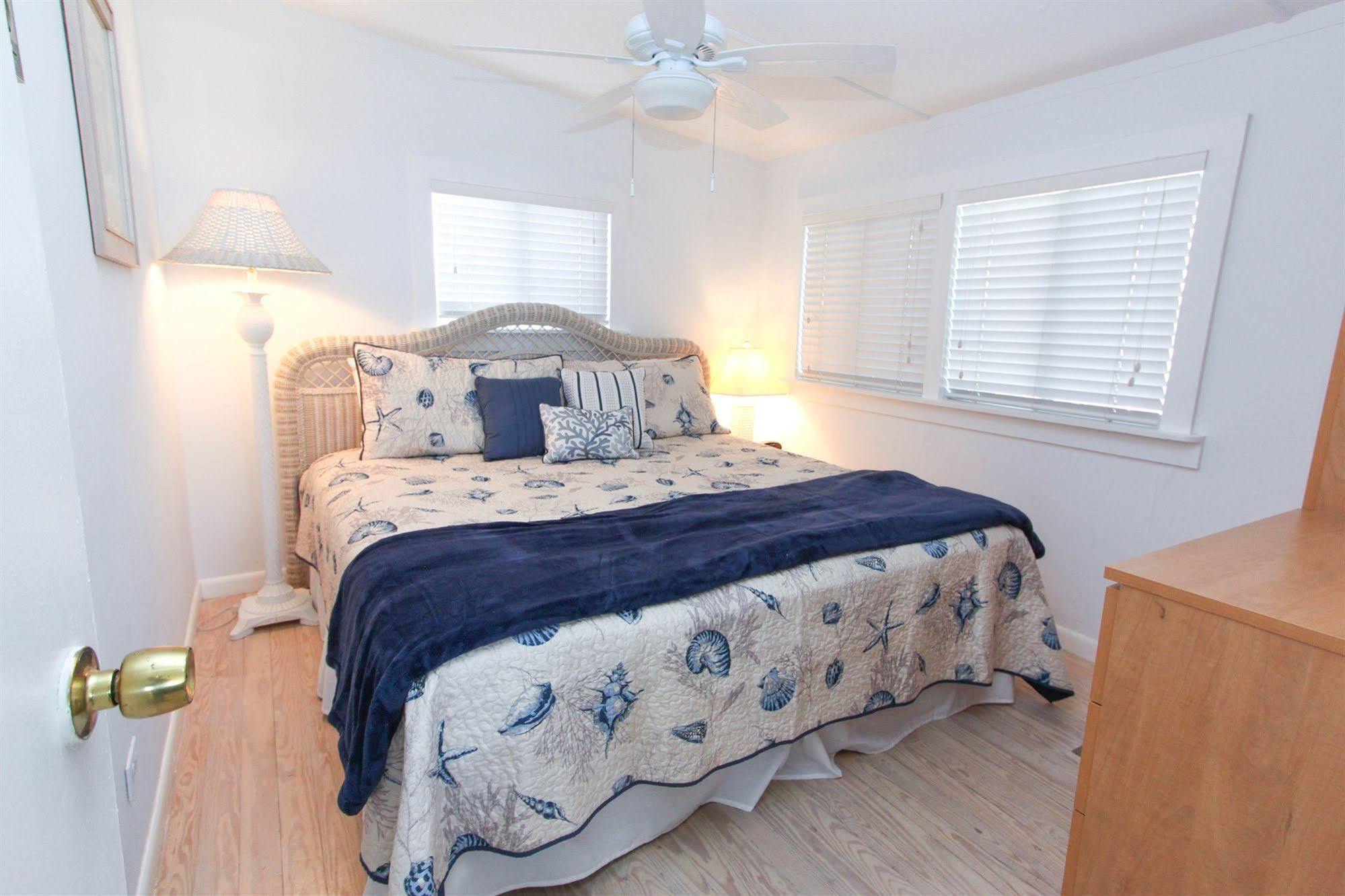 Gulf Breeze Cottages Sanibel Exteriör bild