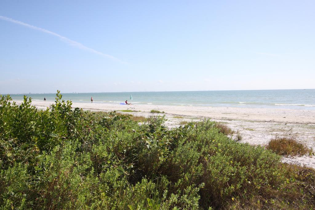 Gulf Breeze Cottages Sanibel Exteriör bild