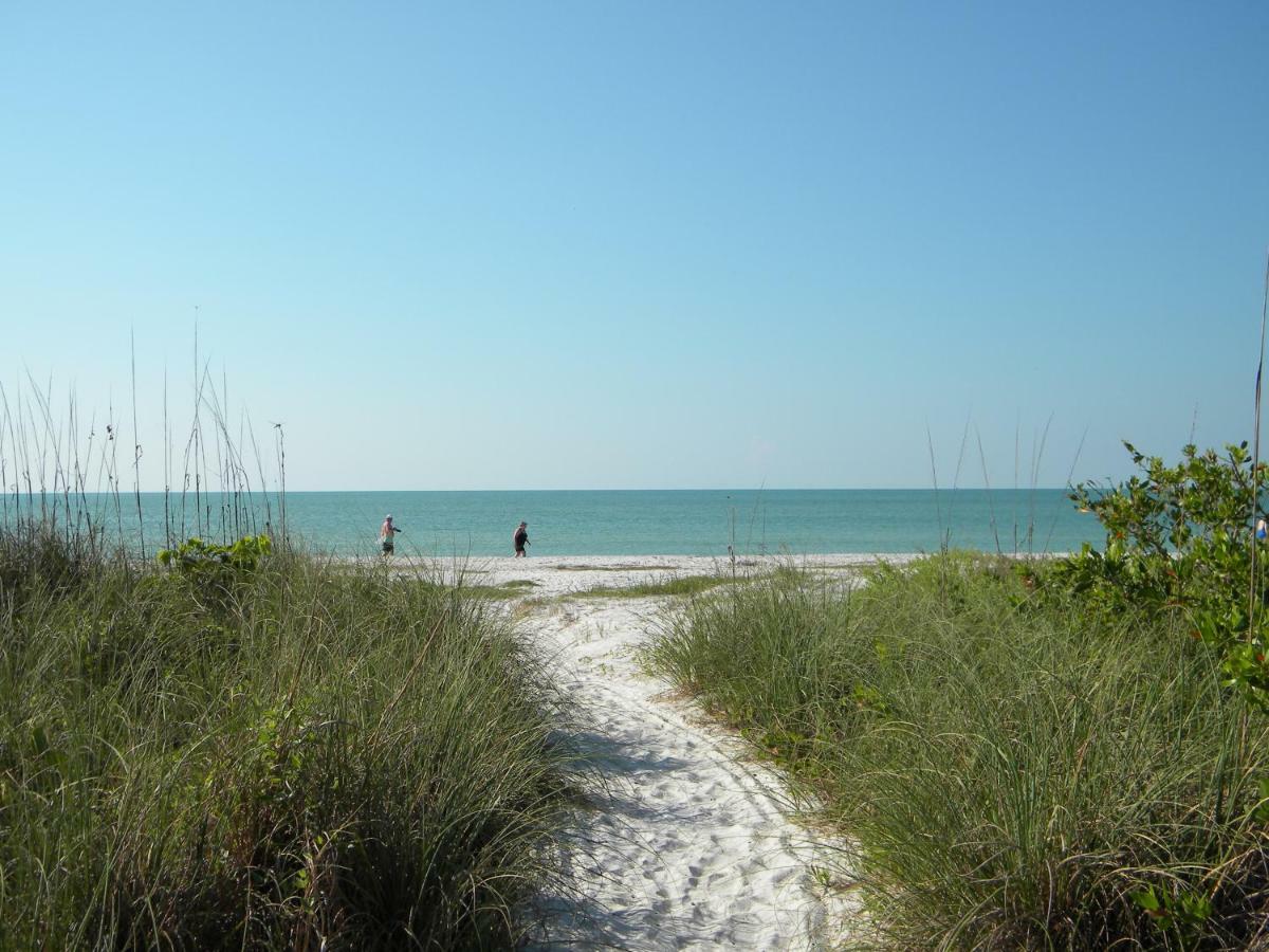 Gulf Breeze Cottages Sanibel Exteriör bild